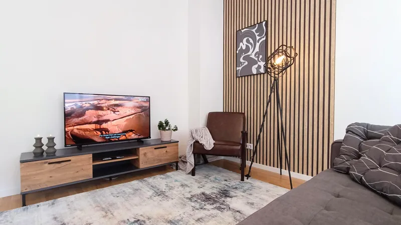 Exklusive, geräumige 1-Zimmer-Wohnung mit Balkon und Einbauküche in Berlin — photo 1
